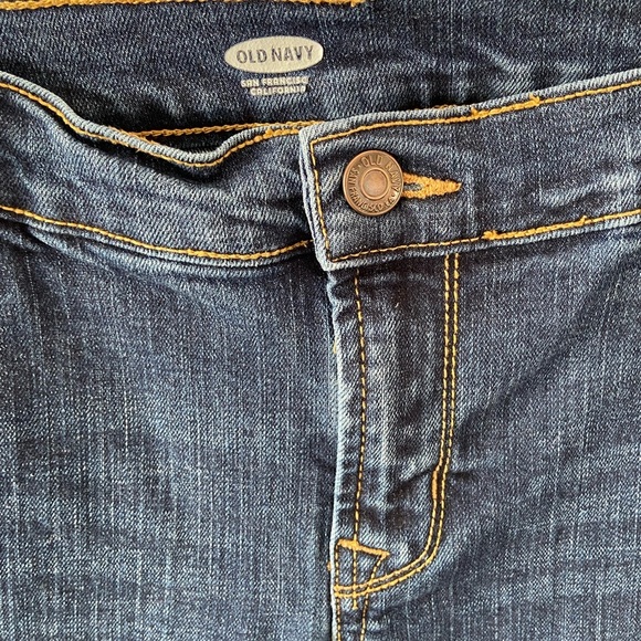 ☃️Old Navy Slim Straight Mid-Rise Jean - Picture 4 of 4